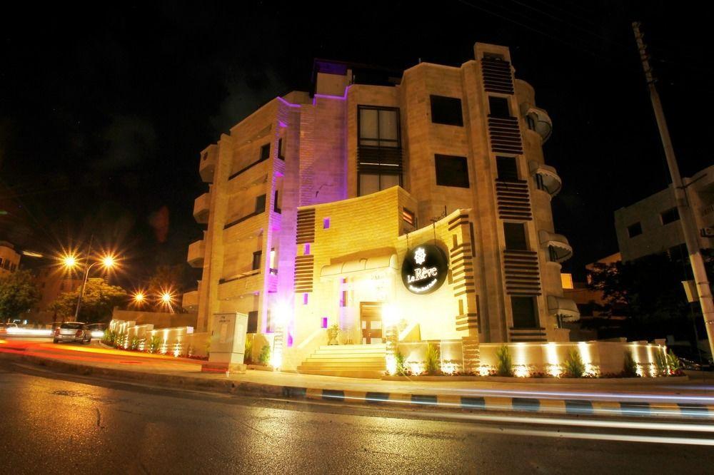Nadine Hotel Suites Amman Buitenkant foto